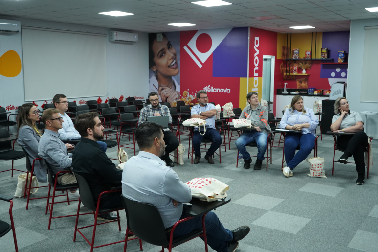 Capa notícia Diretoria da Acislo se reúne na Kellanova e inaugura modelo de encontros descentralizados