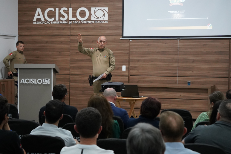 Capa notícia Rede de Vizinhos Comercial fortalece parceria entre empresários e forças de segurança em SLO