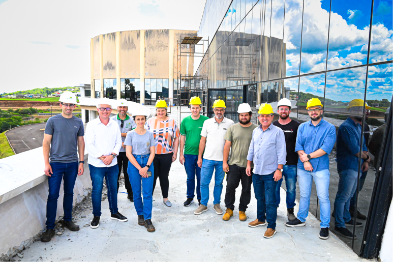 Capa notícia Acislo acompanha vistoria às obras do Centro de Eventos de São Lourenço do Oeste