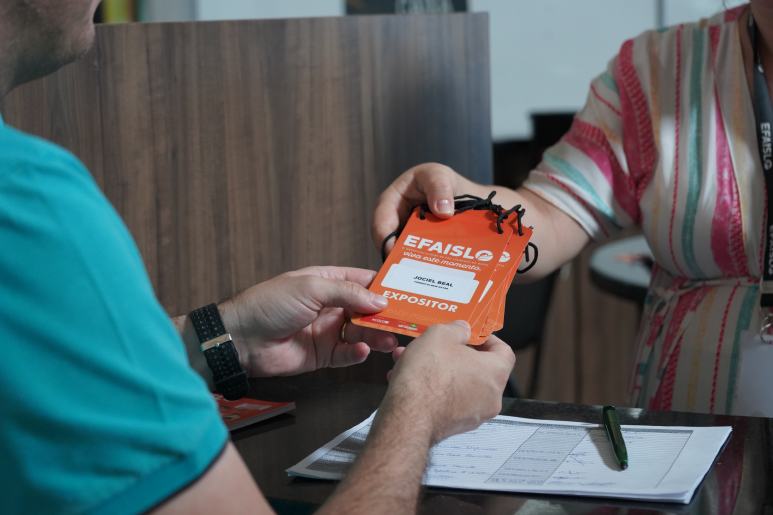 Capa notícia Credenciamento orienta expositores e organiza funcionamento da Efaislo 2026