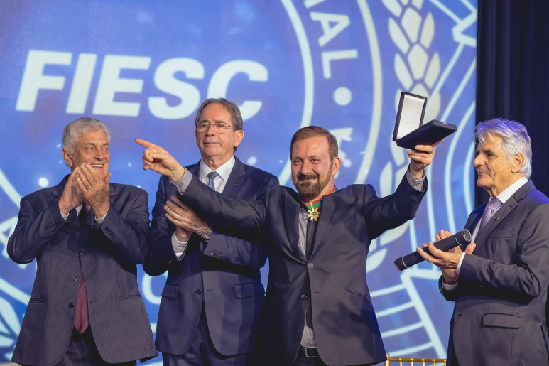 Capa notícia Acislo promove Jantar Empresarial com participa&ccedil;&atilde;o de Roberto Zagonel 